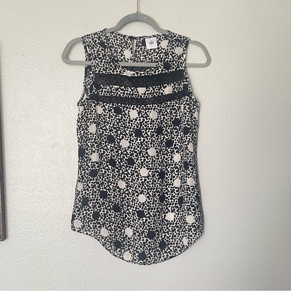 Bundle of 5 CAbi Sleeveless Tops, Blouses, Tanks Size XS - Picture 4 of 8